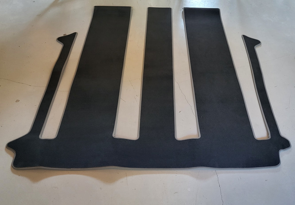 TAPIS HABITACLE NOIRE CAOUTCHOUC T5->T6.1  MULTIVAN 4 RAILS